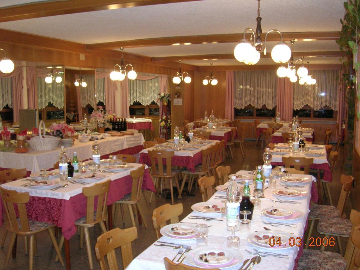 Hotel Olisamir Cavedago Eksteriør bilde