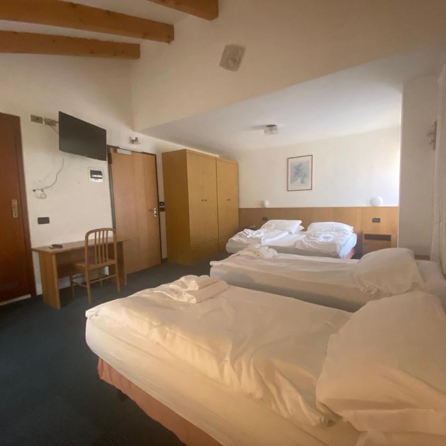 Hotel Olisamir Cavedago Eksteriør bilde