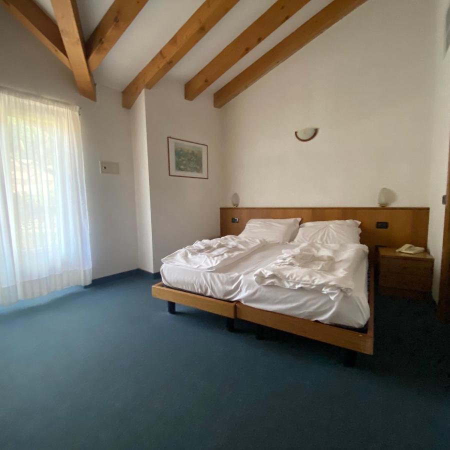 Hotel Olisamir Cavedago Eksteriør bilde